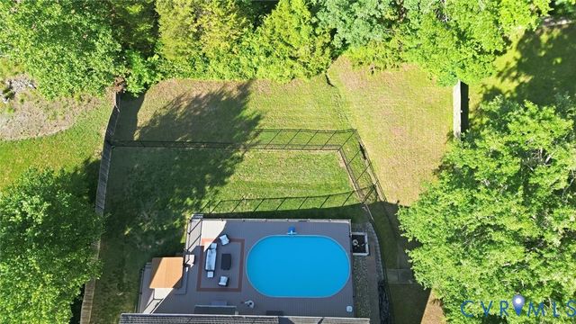 1307 Lomond Dr, Chesterfield, VA 23114