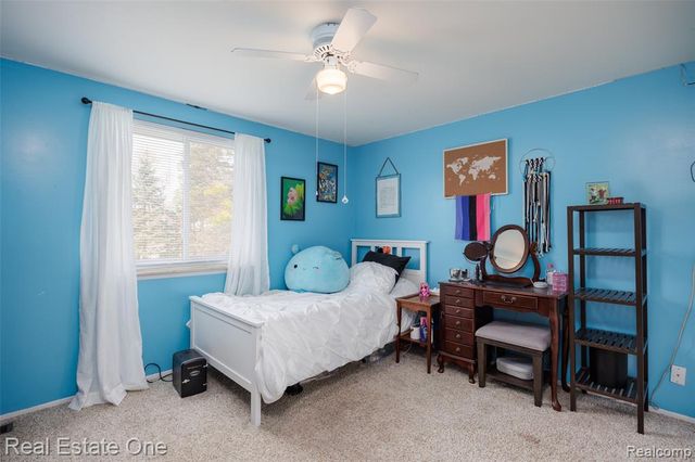 5345 Patterson Drive, Troy, MI 48085