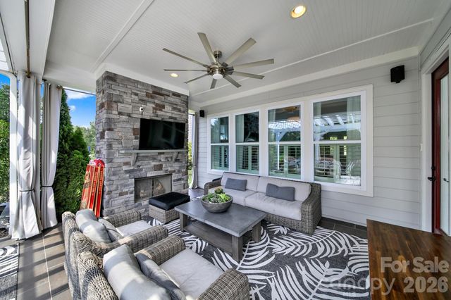 3053 Fish Story Court, Fort Mill, SC 29708