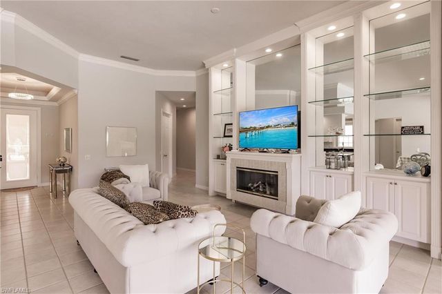 5163 Inagua WAY, Naples, FL 34119