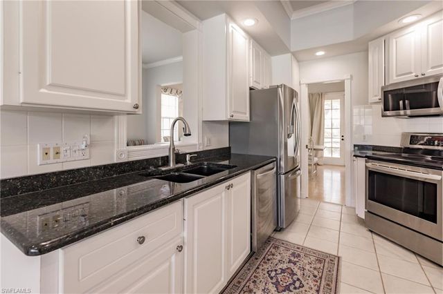 5163 Inagua WAY, Naples, FL 34119