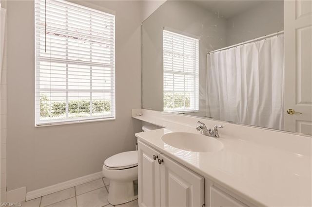 5163 Inagua WAY, Naples, FL 34119