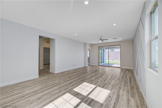 12470 Madison Park Place, Las Vegas, NV 89138