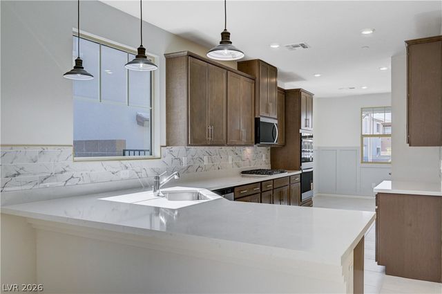 12470 Madison Park Place, Las Vegas, NV 89138