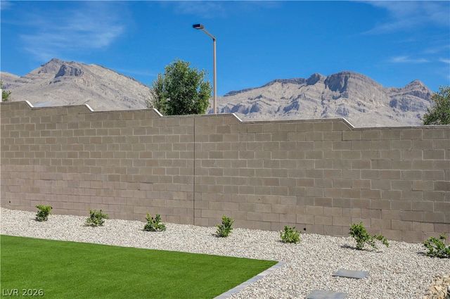 12470 Madison Park Place, Las Vegas, NV 89138