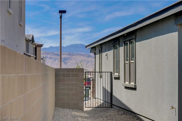 12470 Madison Park Place, Las Vegas, NV 89138