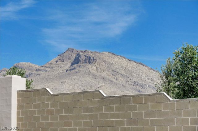 12470 Madison Park Place, Las Vegas, NV 89138