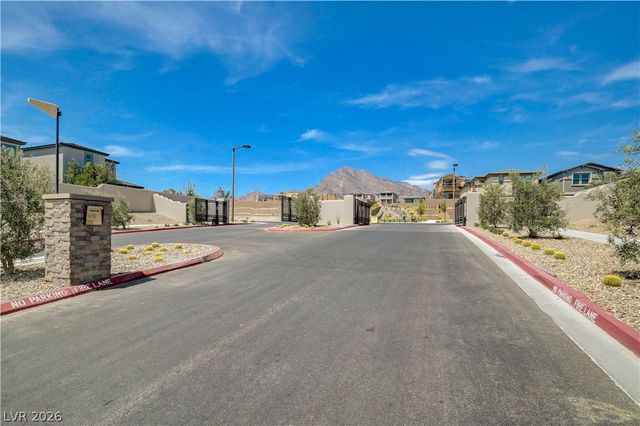 12470 Madison Park Place, Las Vegas, NV 89138