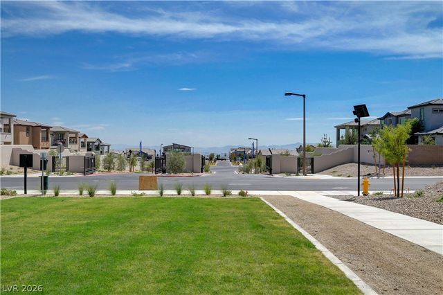 12470 Madison Park Place, Las Vegas, NV 89138