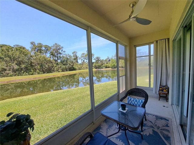 7267 FOUNTAIN PALM CIRCLE, Bradenton, FL 34203