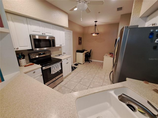 7267 FOUNTAIN PALM CIRCLE, Bradenton, FL 34203