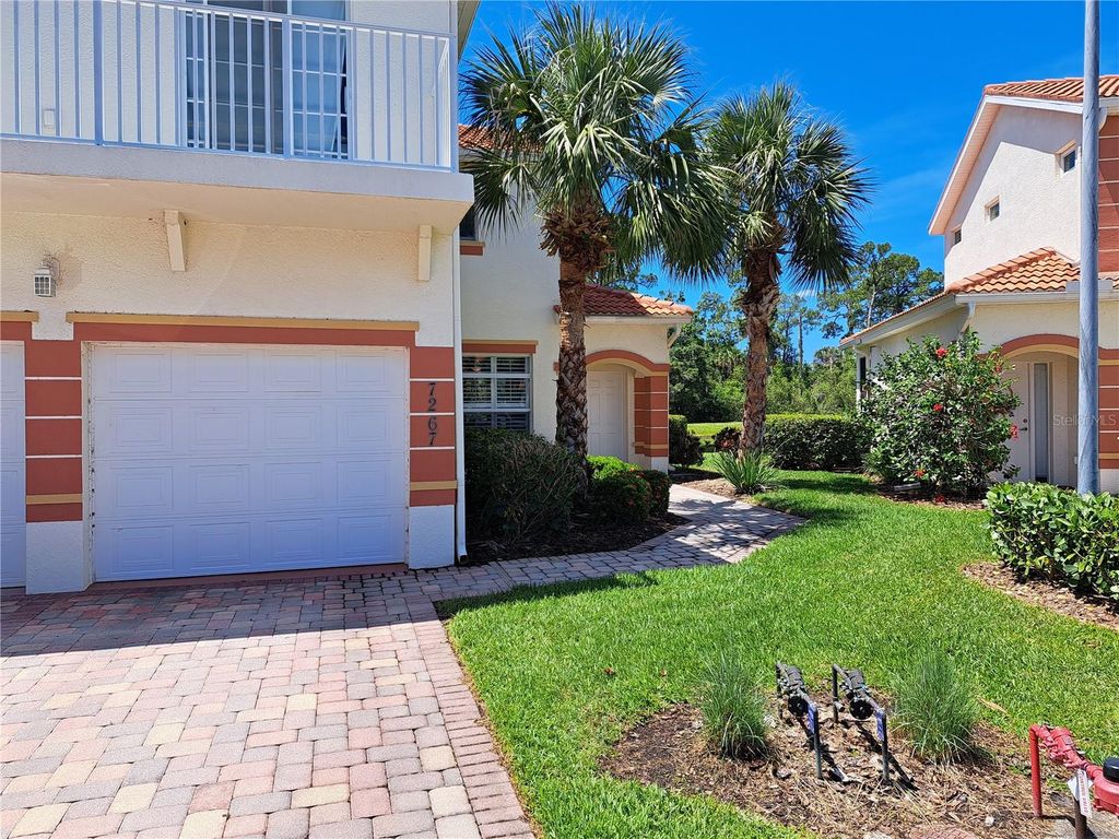 7267 FOUNTAIN PALM CIRCLE, Bradenton, FL 34203