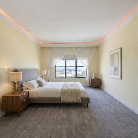 1800 NE 114th St PH01, Miami, FL 33181