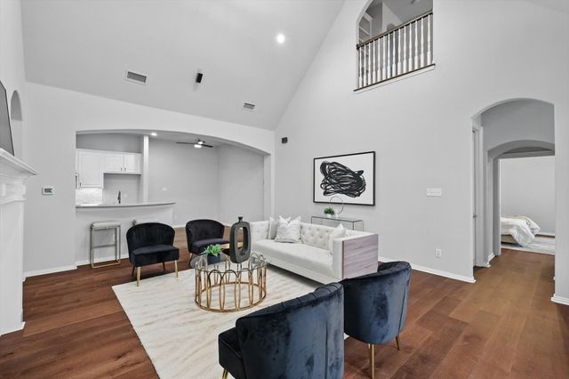 3215 Ricci Lane, Irving, TX 75062