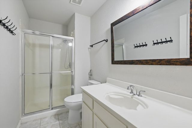 3215 Ricci Lane, Irving, TX 75062