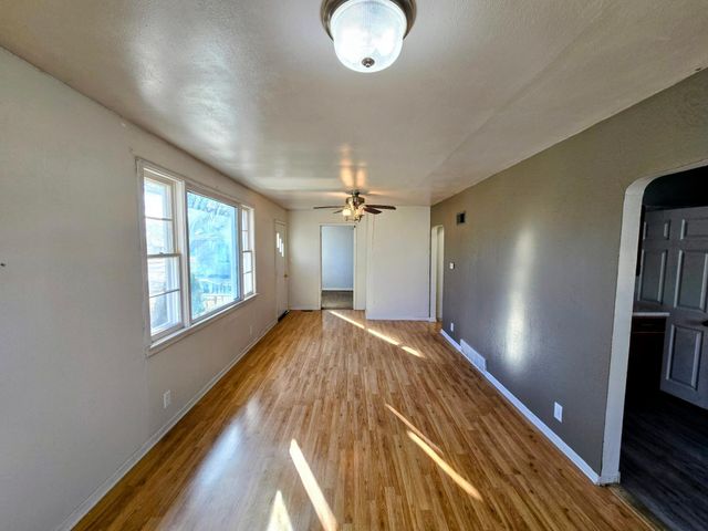 116 6th Street E, Jasper, MN 56144