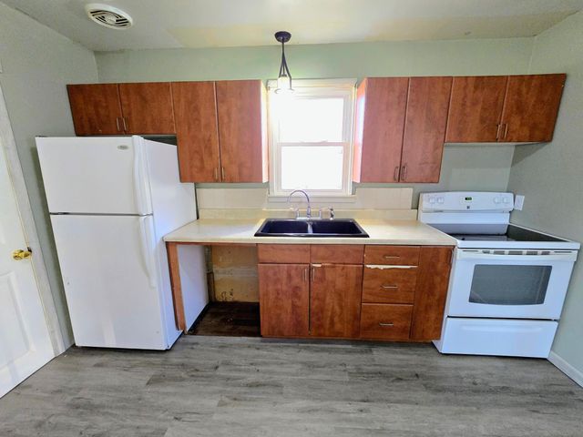 116 6th Street E, Jasper, MN 56144