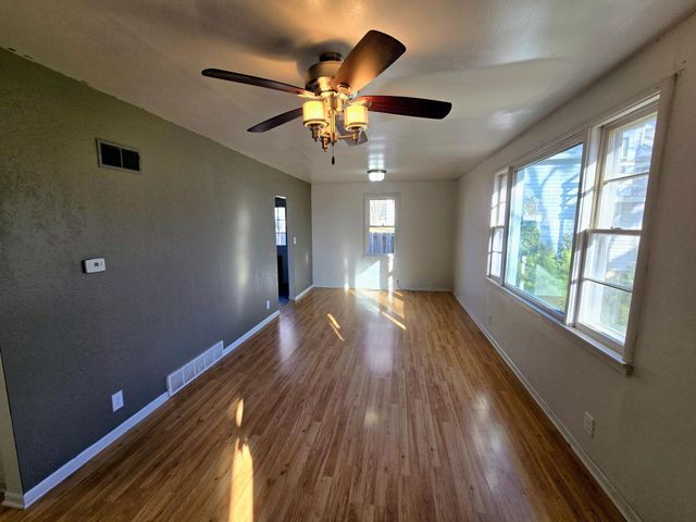 116 6th Street E, Jasper, MN 56144