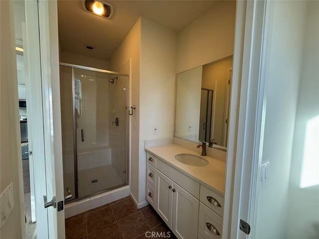 130 Follyhatch, Irvine, CA 92618