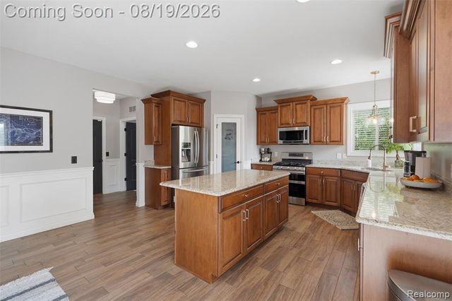 55362 Estates Lane, Macomb, MI 48042