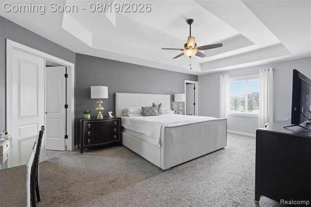 55362 Estates Lane, Macomb, MI 48042