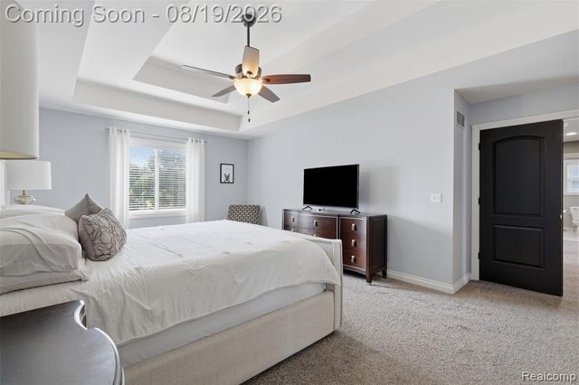 55362 Estates Lane, Macomb, MI 48042