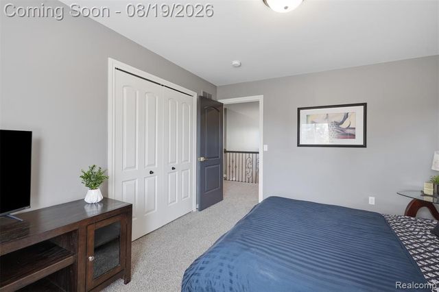 55362 Estates Lane, Macomb, MI 48042