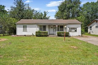 532 S Liberty Avenue, Okmulgee, OK 74447