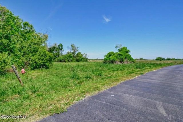 23 Hunter Heath Drive, N Topsail Beach, NC 28460