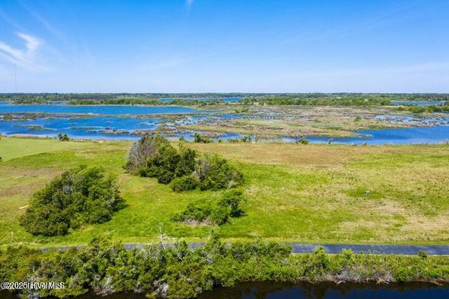 23 Hunter Heath Drive, N Topsail Beach, NC 28460