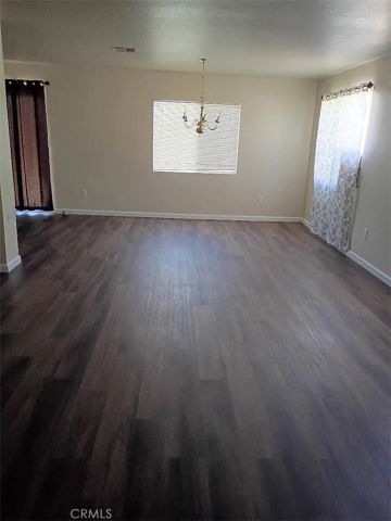 13348 Merry Oaks Street, Victorville, CA 92392