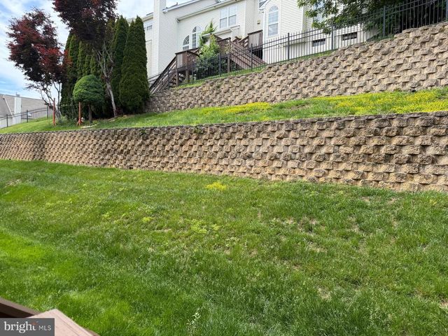 42 MADISON WAY, Downingtown, PA 19335