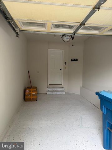 42 MADISON WAY, Downingtown, PA 19335