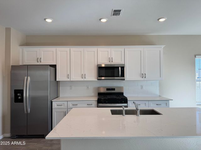 18897 N Avelino Drive, Maricopa, AZ 85138