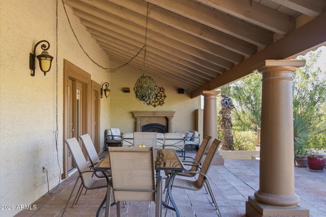 8944 E LAZYWOOD Place, Carefree, AZ 85377