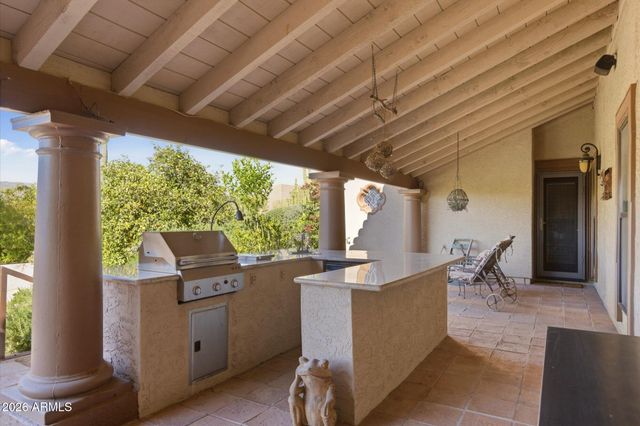 8944 E LAZYWOOD Place, Carefree, AZ 85377