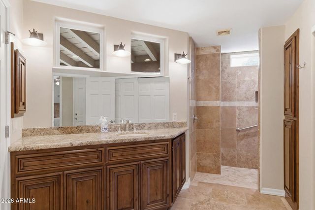 8944 E LAZYWOOD Place, Carefree, AZ 85377