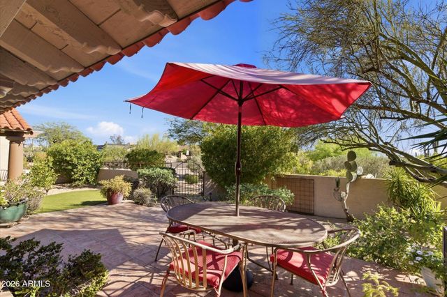 8944 E LAZYWOOD Place, Carefree, AZ 85377
