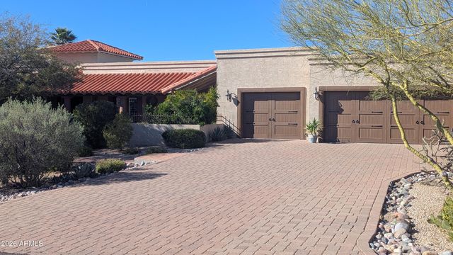 8944 E LAZYWOOD Place, Carefree, AZ 85377