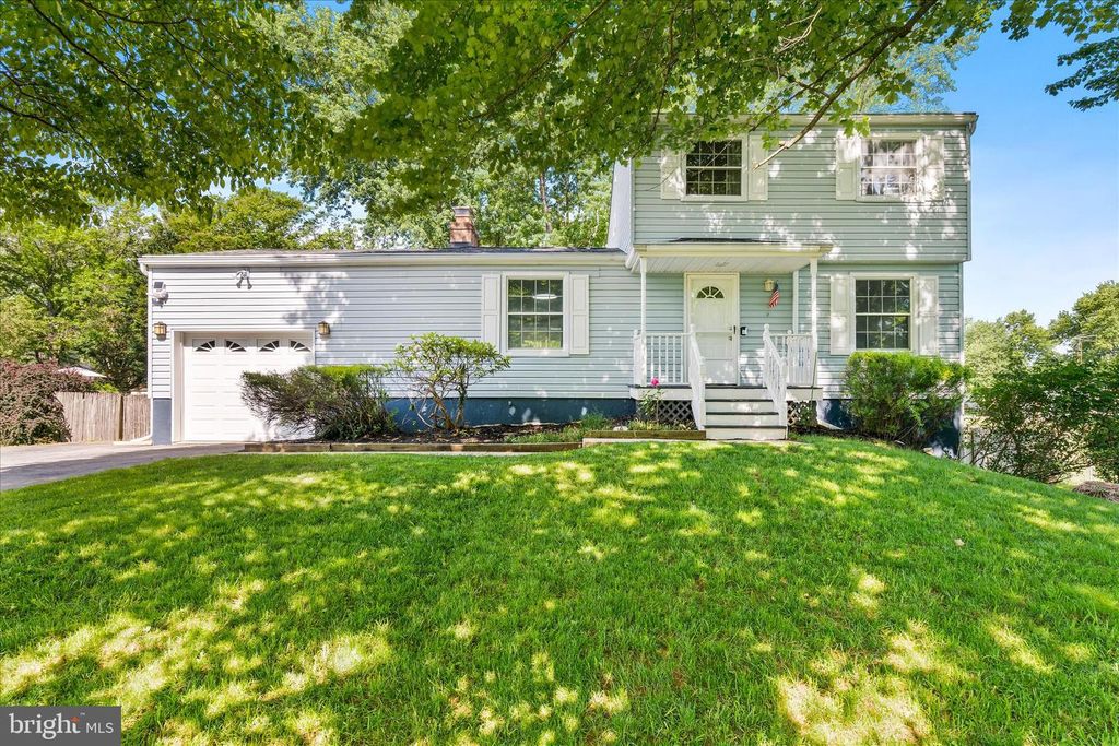 Image 1 of property listing at 7014 WILLOW TREE DR S, Middletown, MD 21769