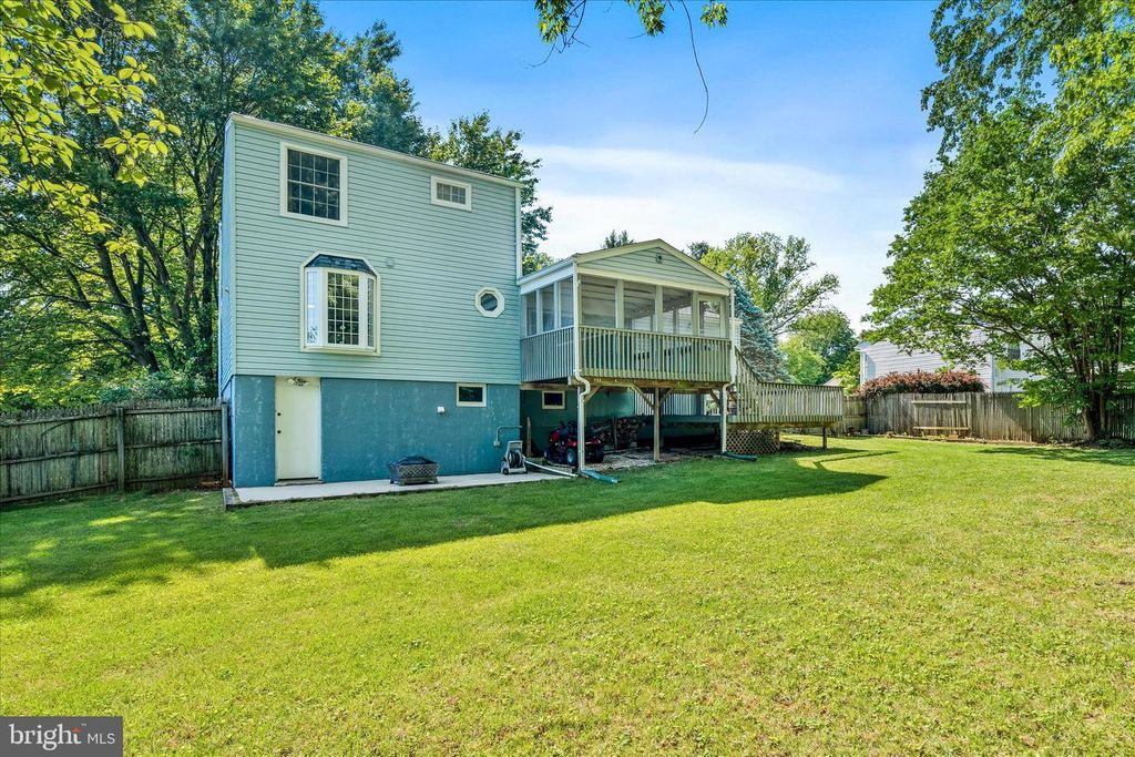 Image 45 of property listing at 7014 WILLOW TREE DR S, Middletown, MD 21769