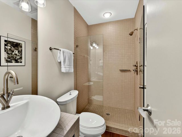 285 McDonald Avenue, Charlotte, NC 28203