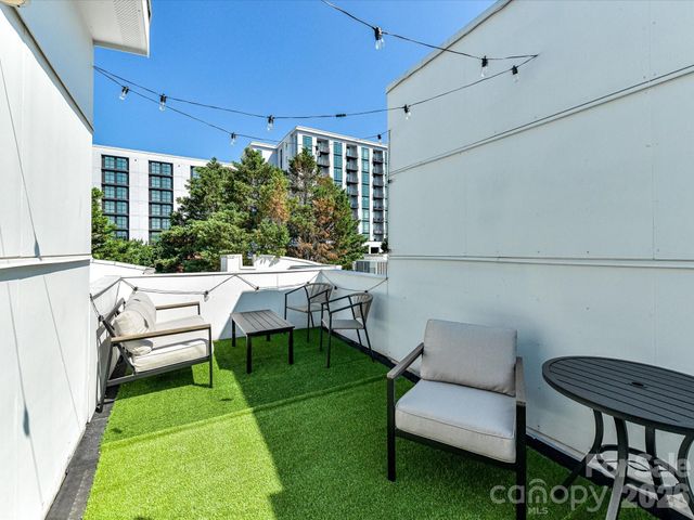 285 McDonald Avenue, Charlotte, NC 28203