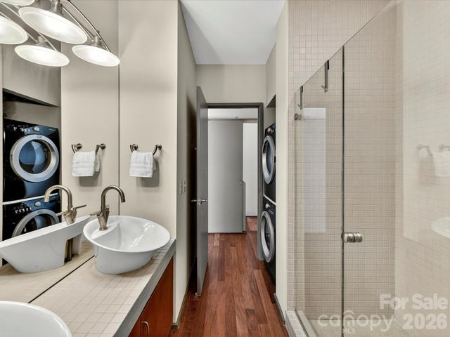 285 McDonald Avenue, Charlotte, NC 28203