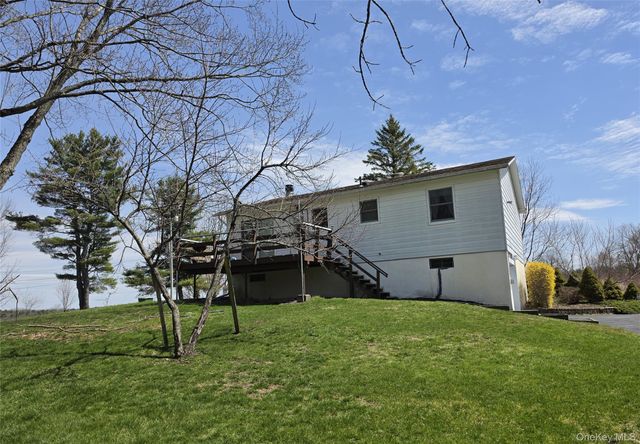 62 Pucky Huddle Road, Bethel, NY 12720