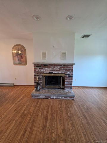 62 Pucky Huddle Road, Bethel, NY 12720