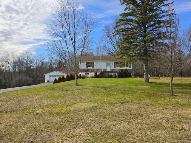 62 Pucky Huddle Road, Bethel, NY 12720