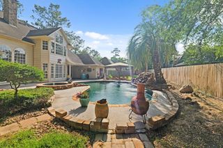 1810 Seven Maples Drive, Kingwood, TX 77345