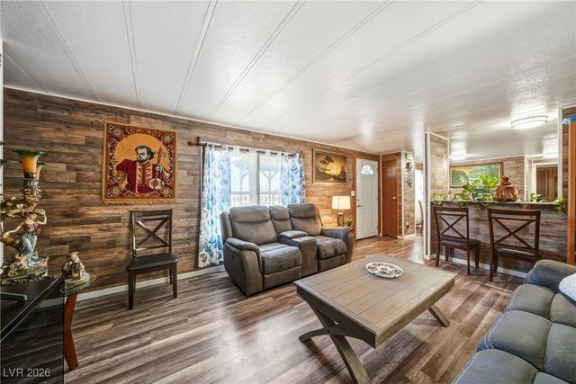 1111 Bank Avenue, Pahrump, NV 89048