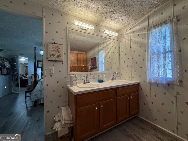 1162 Blacks Creek Drive, Clayton, GA 30525